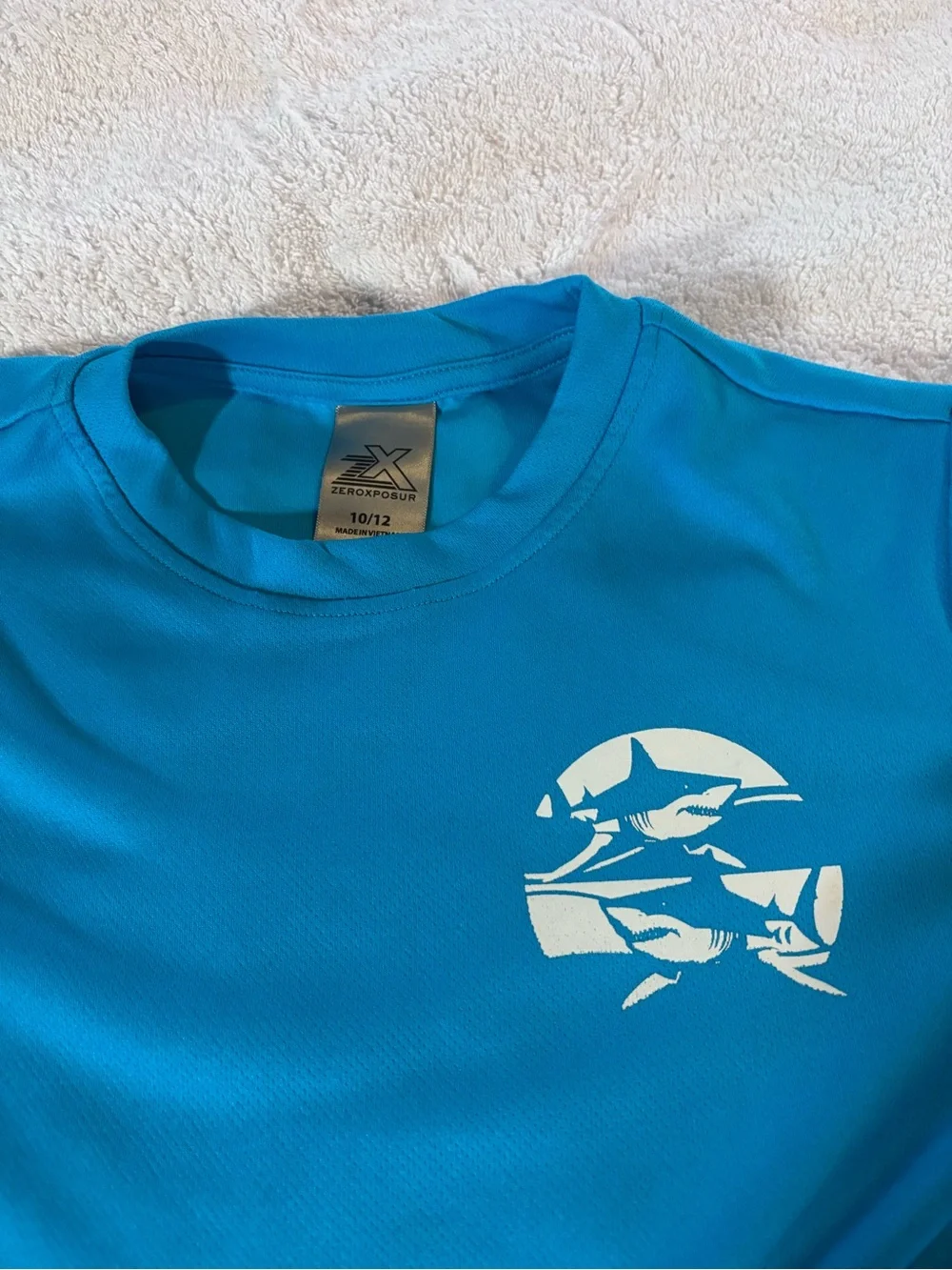 ZeroXposur Bright Blue Kids Rashguard with White Shark Motif - boys 10/12